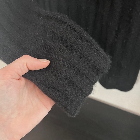 NAADAM | Cashmere V Neck Sweater Jumper Oversized Women’s Size Small - Picture 4 of 8